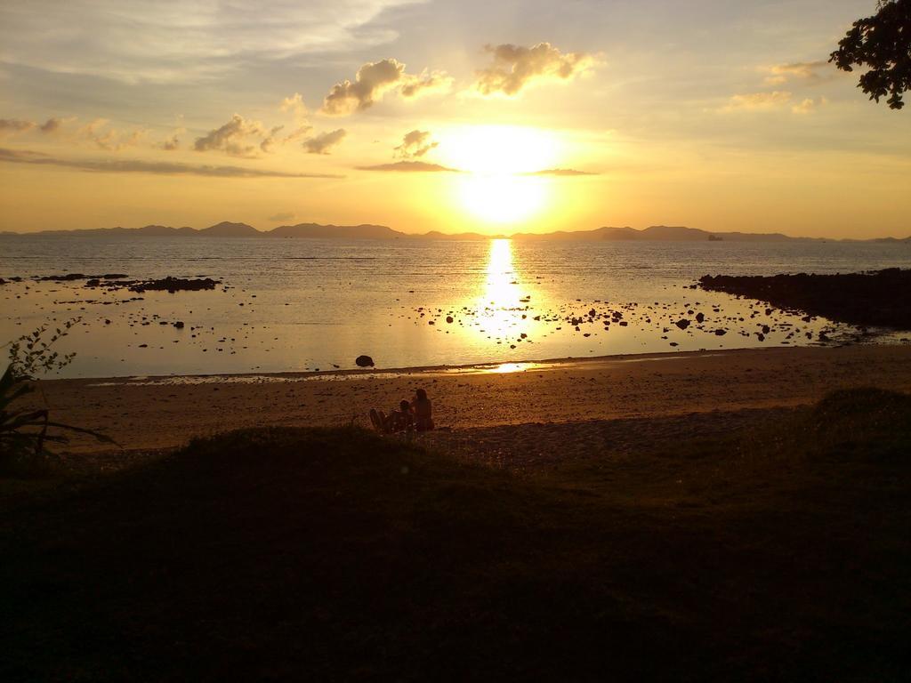 Pine Bungalow Krabi Bagian luar foto