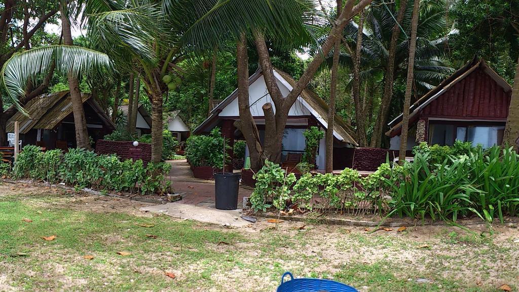 Pine Bungalow Krabi Bagian luar foto