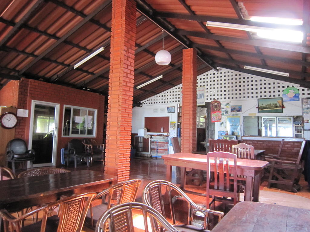 Pine Bungalow Krabi Bagian luar foto