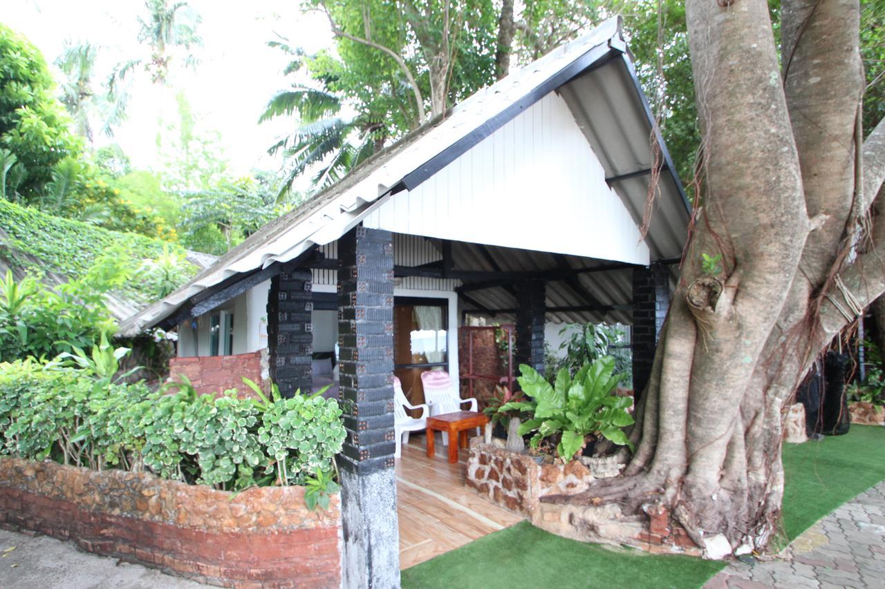 Pine Bungalow Krabi Bagian luar foto
