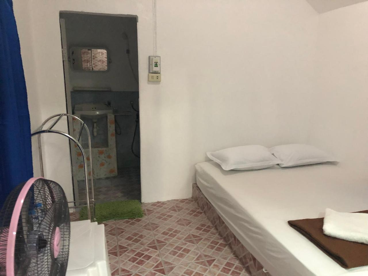 Pine Bungalow Krabi Bagian luar foto